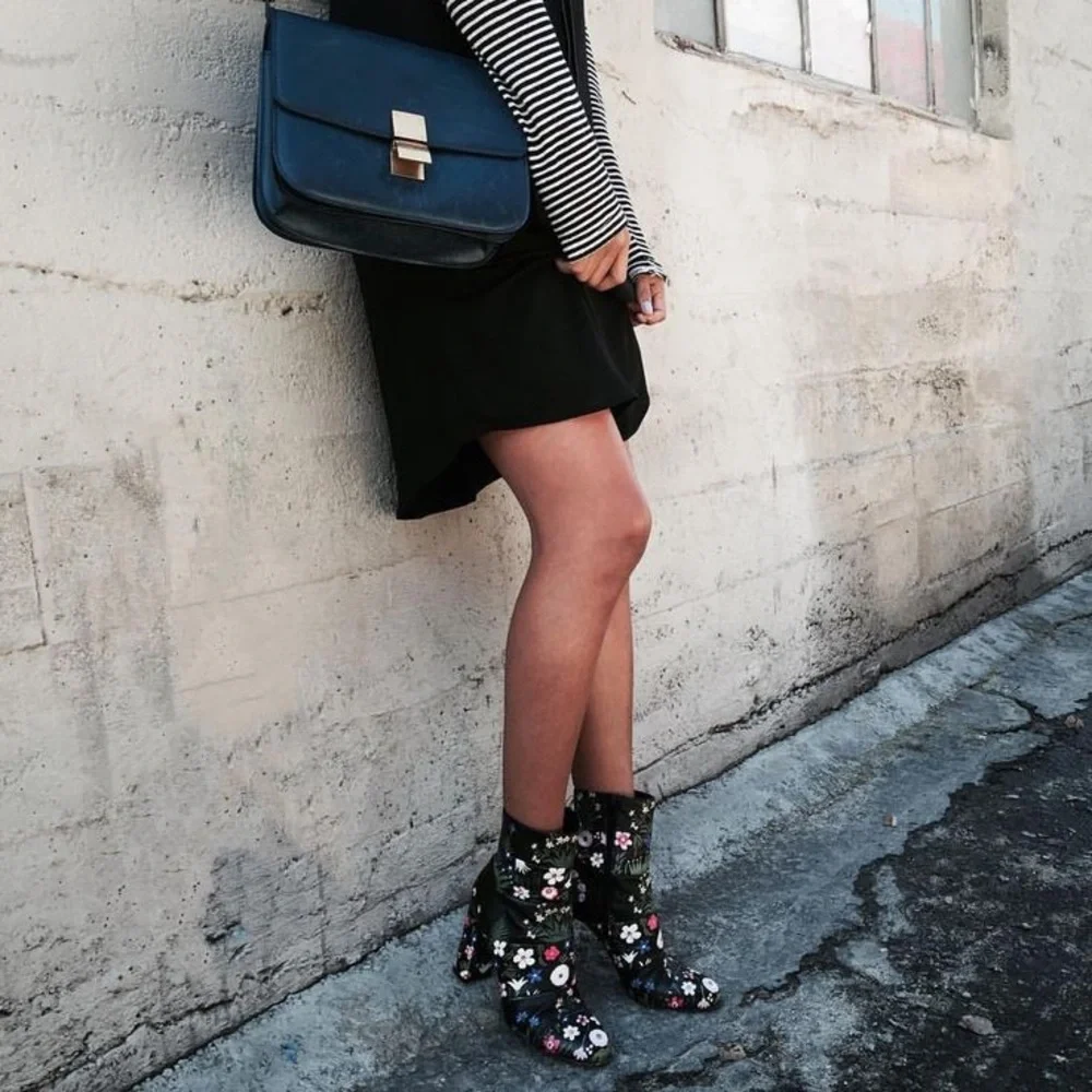 Valentino Camugarden paneled floral leather mid-calf boots size IT 37 US 7 - Picture 16 of 16